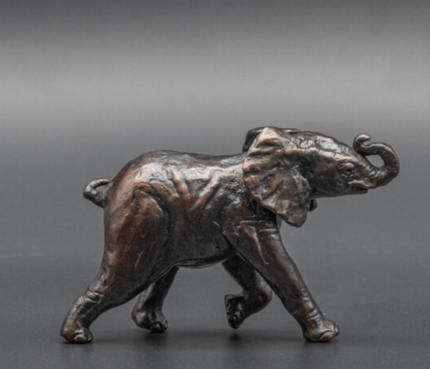 ele with trunk up